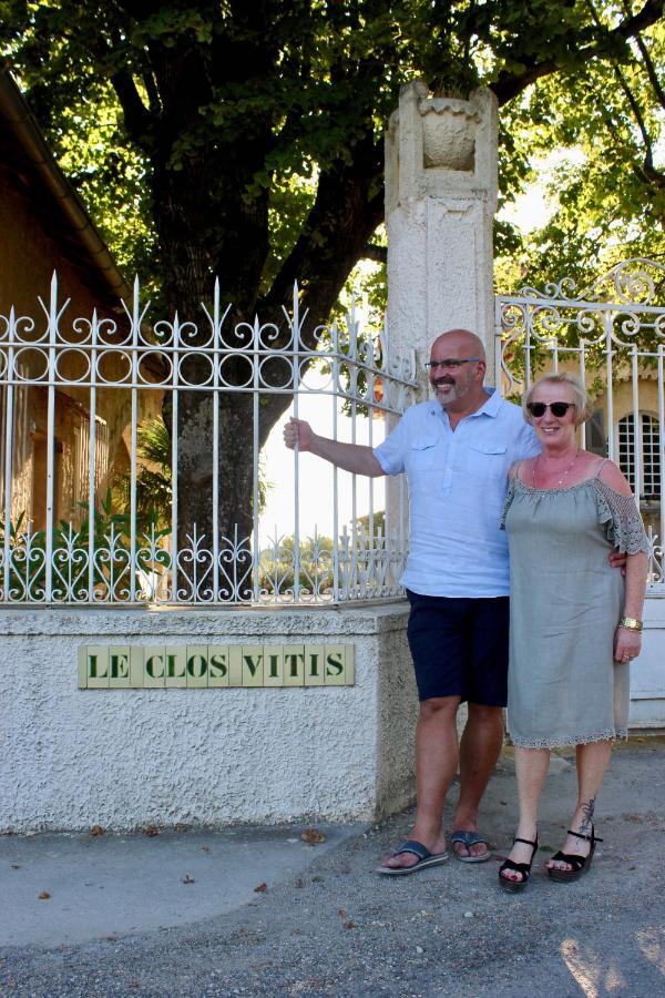 Le Clos Vitis Violes Ngoại thất bức ảnh